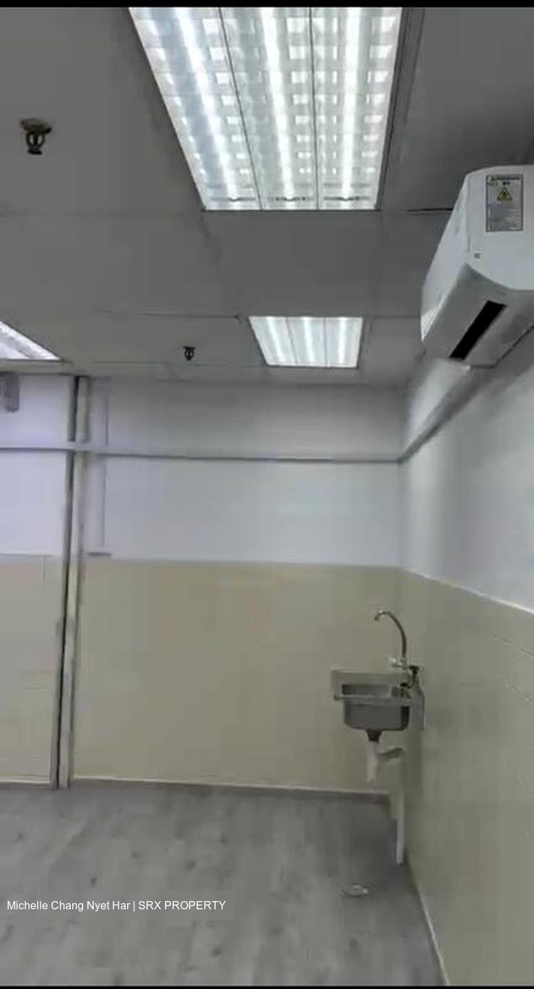 Textile Centre (D7), Office #451095041